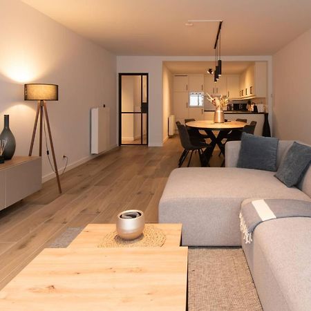 Luxueus, Ruim Appartement Op 350M Van Het Strand Oostende Eksteriør bilde