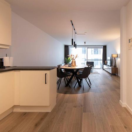 Luxueus, Ruim Appartement Op 350M Van Het Strand Oostende Eksteriør bilde