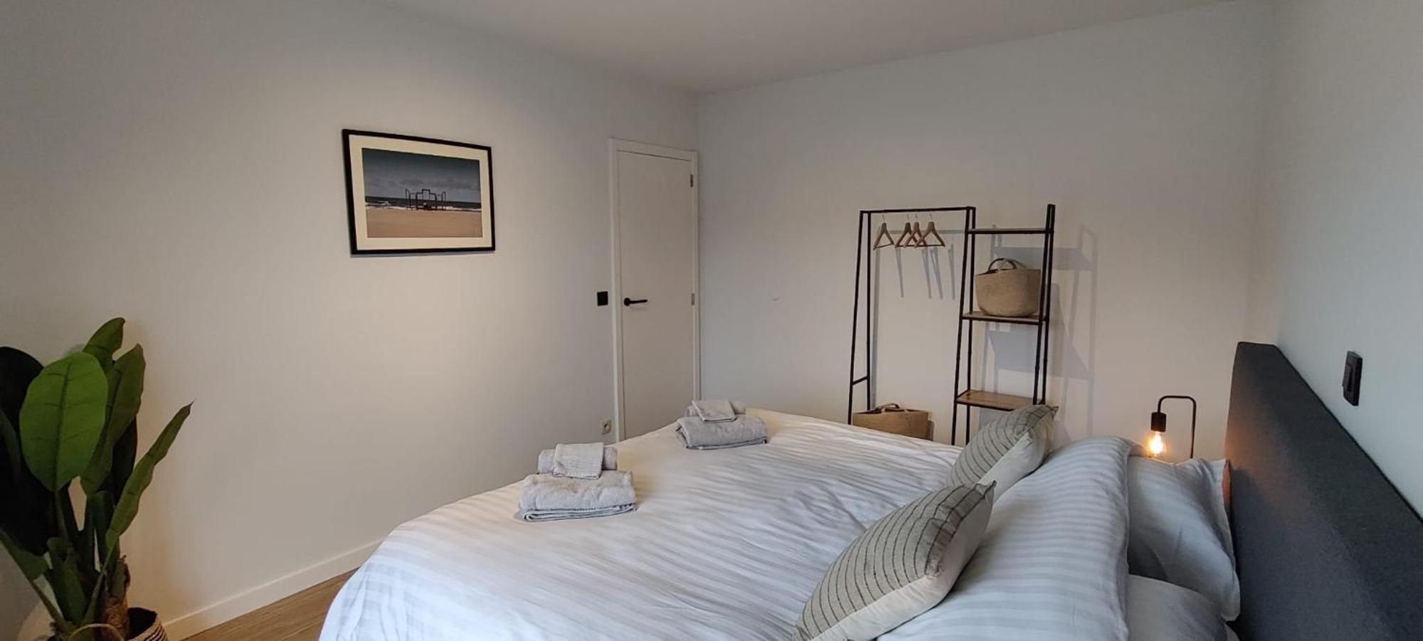 Luxueus, Ruim Appartement Op 350M Van Het Strand Oostende Eksteriør bilde