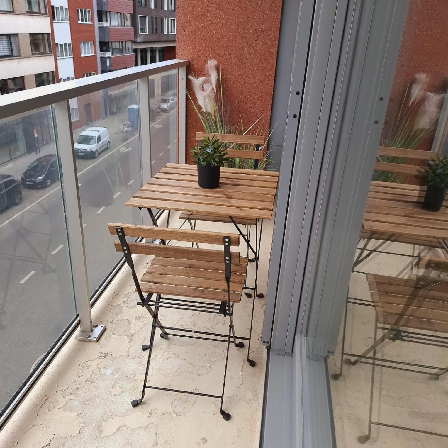 Luxueus, Ruim Appartement Op 350M Van Het Strand Oostende Eksteriør bilde