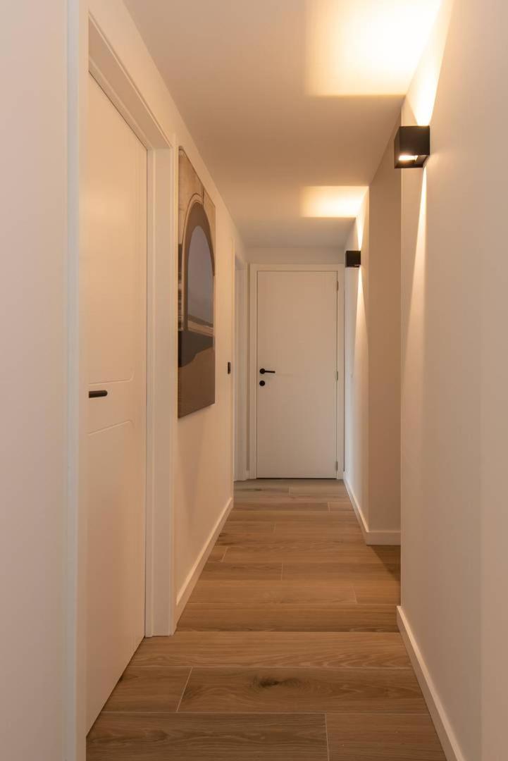 Luxueus, Ruim Appartement Op 350M Van Het Strand Oostende Eksteriør bilde